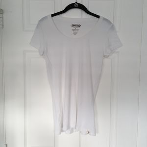NWOT Cariloha scoop neck white Tee